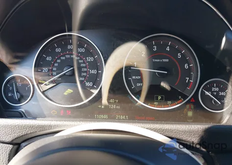 2015 BMW 328I xDrive из США, поврежденный, VIN WBA3B3G51FNT68433